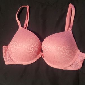 PINK Wear Everywhere Push Up